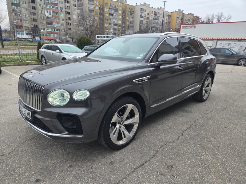 Bentley Bentayga Azure V8