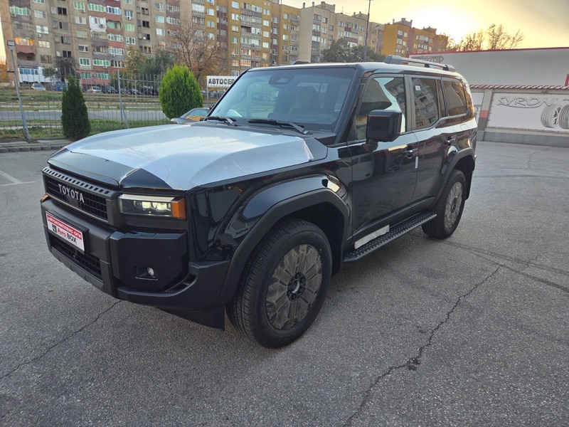 Toyota Land Cruiser 250 2.8 D Luxury, 7 места